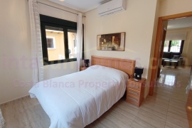 Doorverkoop - Townhouse / Semi-detached - Ciudad Quesada - Lo Marabu