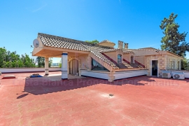 Doorverkoop - Country Property/Finca - Crevillente