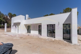 Obra Nueva - Detached House / Villa - Orihuela Costa - Las Filipinas