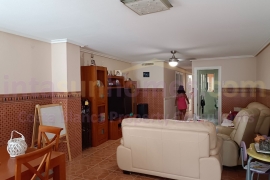 Resale - Apartment - Elche