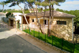 Resale - Detached House / Villa - Campoamor