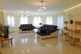 Resale - Detached House / Villa - Catral