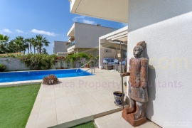 A Vendre - Detached House / Villa - Orihuela - Vistabella Golf