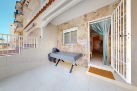 A Vendre - Townhouse / Semi-detached - Santa Pola