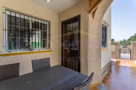 Resale - Townhouse / Semi-detached - Guardamar del Segura - Urb el raso