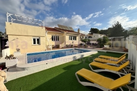 A Vendre - Detached House / Villa - Ciudad Quesada