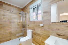 Reventa - Townhouse / Semi-detached - Villamartin - Blue Lagoon