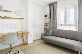 Resale - Apartment - Orihuela Costa - Campoamor