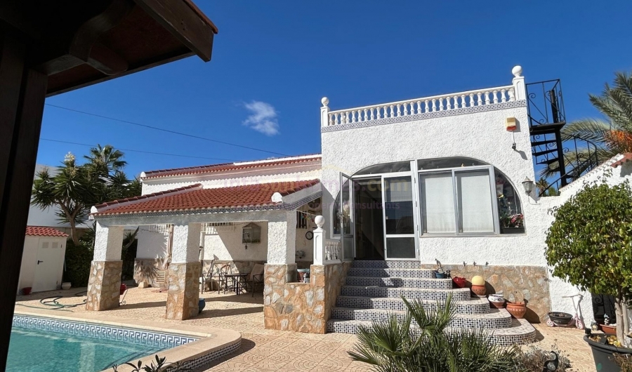 Reventa - Detached House / Villa - Ciudad Quesada