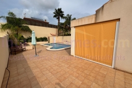 A Vendre - Detached House / Villa - Torrevieja Centro - Torrevieja