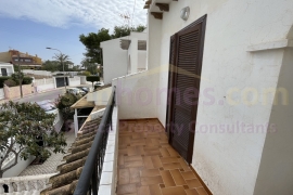 Reventa - Townhouse / Semi-detached - Aguas Nuevas