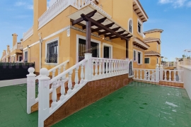 Reventa - Townhouse / Semi-detached - Ciudad Quesada - Lo Marabu