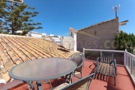 Resale - Detached House / Villa - Torrevieja - Los Altos