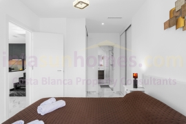 Resale - Detached House / Villa - Los Montesinos