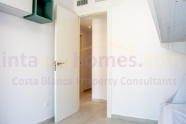 Reventa - Detached House / Villa - Torrevieja - Torreta florida