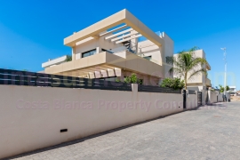 Resale - Detached House / Villa - Los Montesinos