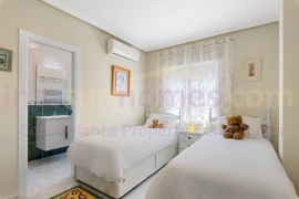 Resale - Detached House / Villa - Ciudad Quesada