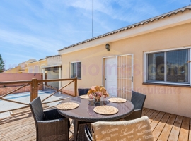 Detached House / Villa - A Vendre - Torrevieja - Torrevieja