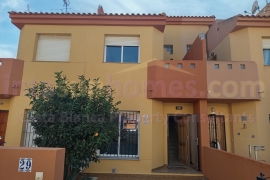 Resale - Townhouse / Semi-detached - Orihuela Costa - Cabo Roig