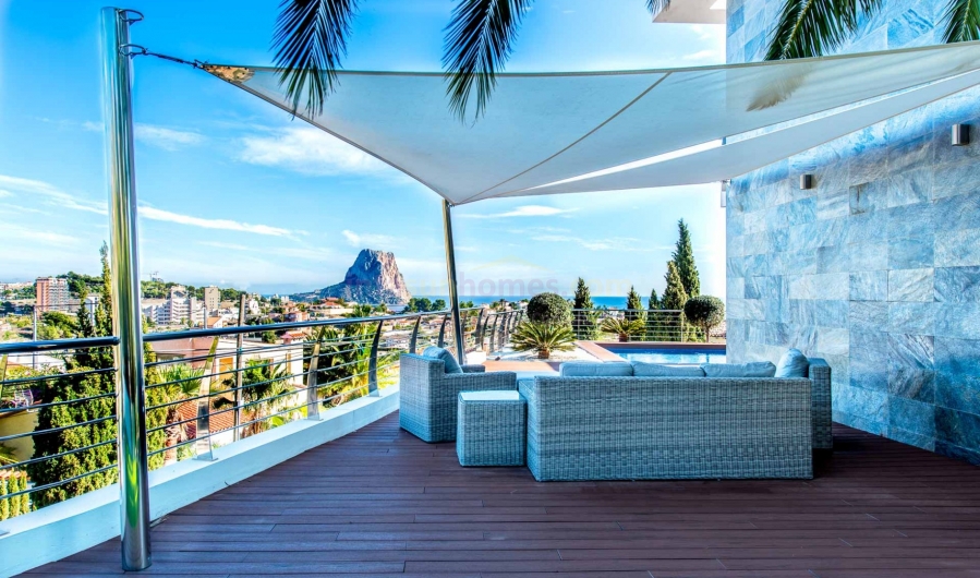 Doorverkoop - Detached House / Villa - Calpe - Zona Puerto Blanco - Maryvilla