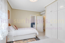 Resale - Detached House / Villa - Ciudad Quesada