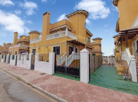 Townhouse / Semi-detached - Resale - Ciudad Quesada - Lo Marabu