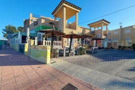 A Vendre - Commercial - Orihuela Costa - Villamartin