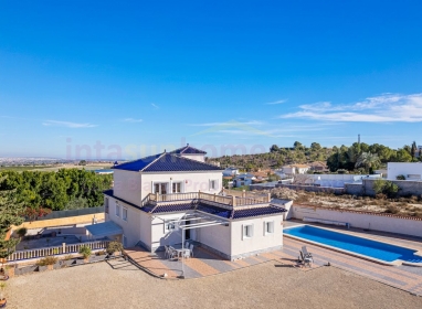 Villa - Reventa - Almoradi - Lomas de La Juliana