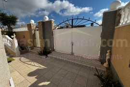 Resale - Detached House / Villa - Ciudad Quesada