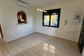 Resale - Detached House / Villa - Ciudad Quesada - Lo Marabu