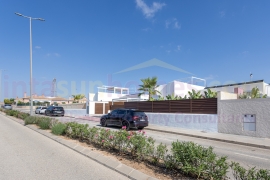 Doorverkoop - House - Detached Villa - Los Montesinos - Los Montesinos - Urb. La Herrada