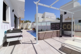 Reventa - Detached House / Villa - Los Montesinos - La Herrada