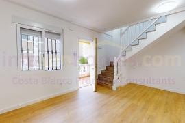 Resale - Townhouse / Semi-detached - Orihuela Costa - Blue Lagoon