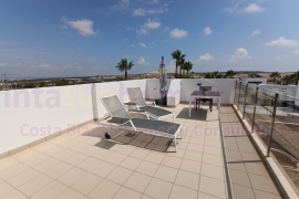 Doorverkoop - Townhouse / Semi-detached - Algorfa - La Finca Golf Resort