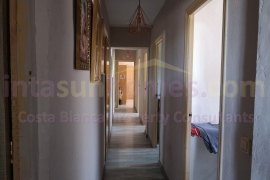 Resale - Country Property/Finca - Los Montesinos