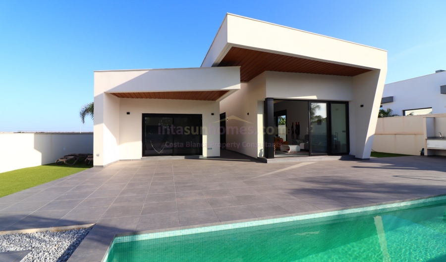 Resale - Detached House / Villa - Formentera del Segura - Fincas de La Vega