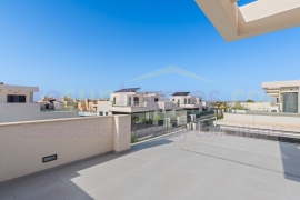 Doorverkoop - Townhouse / Semi-detached - San Fulgencio - La Marina