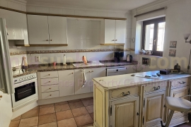 Resale - Townhouse / Semi-detached - Denia - Adsubia/Pego