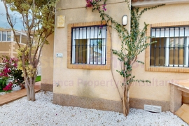 Reventa - Townhouse / Semi-detached - Villamartin - Blue Lagoon