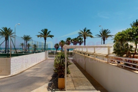 Reventa - Apartamento - San Juan de Alicante