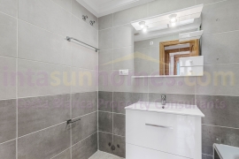 Resale - Apartment - Guardamar del Segura