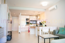 Resale - Apartment - Guardamar del Segura - Urb el raso