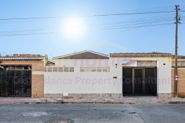 Doorverkoop - Detached House / Villa - Torrevieja - El Chaparral