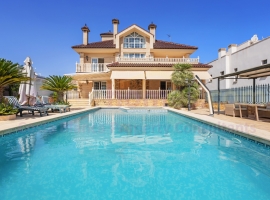 Detached House / Villa - A Vendre - Torrevieja - La veleta