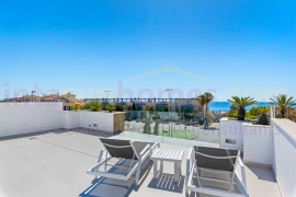 Reventa - Detached House / Villa - Orihuela Costa - Dehesa de campoamor