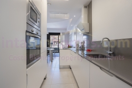 Doorverkoop - Townhouse / Semi-detached - Orihuela Costa - Villamartin