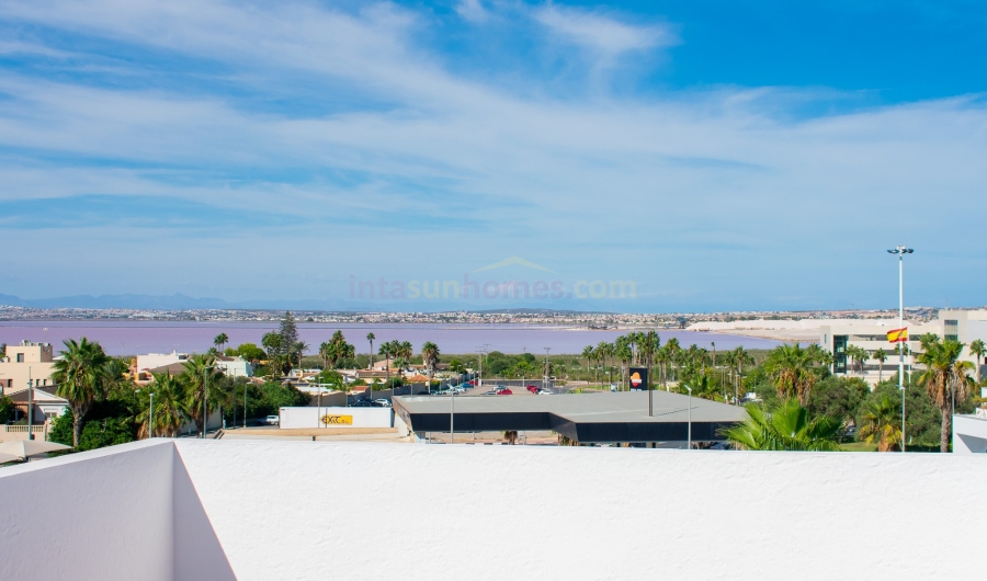 Reventa - Townhouse / Semi-detached - Los Balcones - Los Altos del Edén - Los Altos