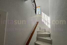 Resale - Detached House / Villa - Ciudad Quesada