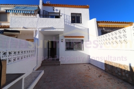 Doorverkoop - Townhouse / Semi-detached - Orihuela Costa - La Florida