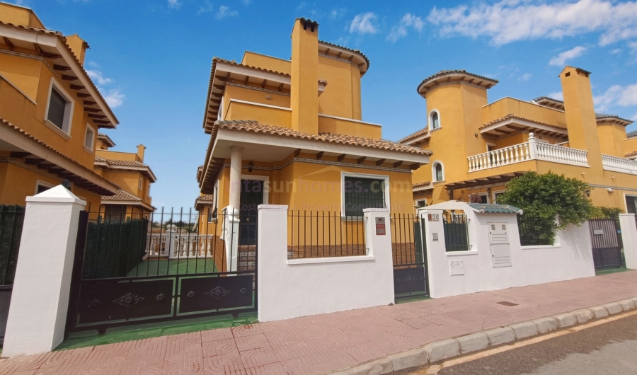 A Vendre - Detached House / Villa - Ciudad Quesada - Lo Marabu